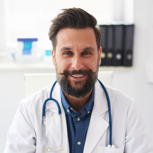 Portrait of confident doctor at work 2ZU3F3J